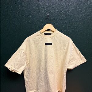 Fear of God ESSENTIALS Boxy Tee Buttercream
